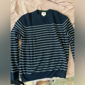 Brooks Brother Red Fleece crew neck sweater medium navy stripes